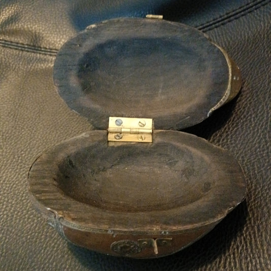 Kuparinen lintu korurasia