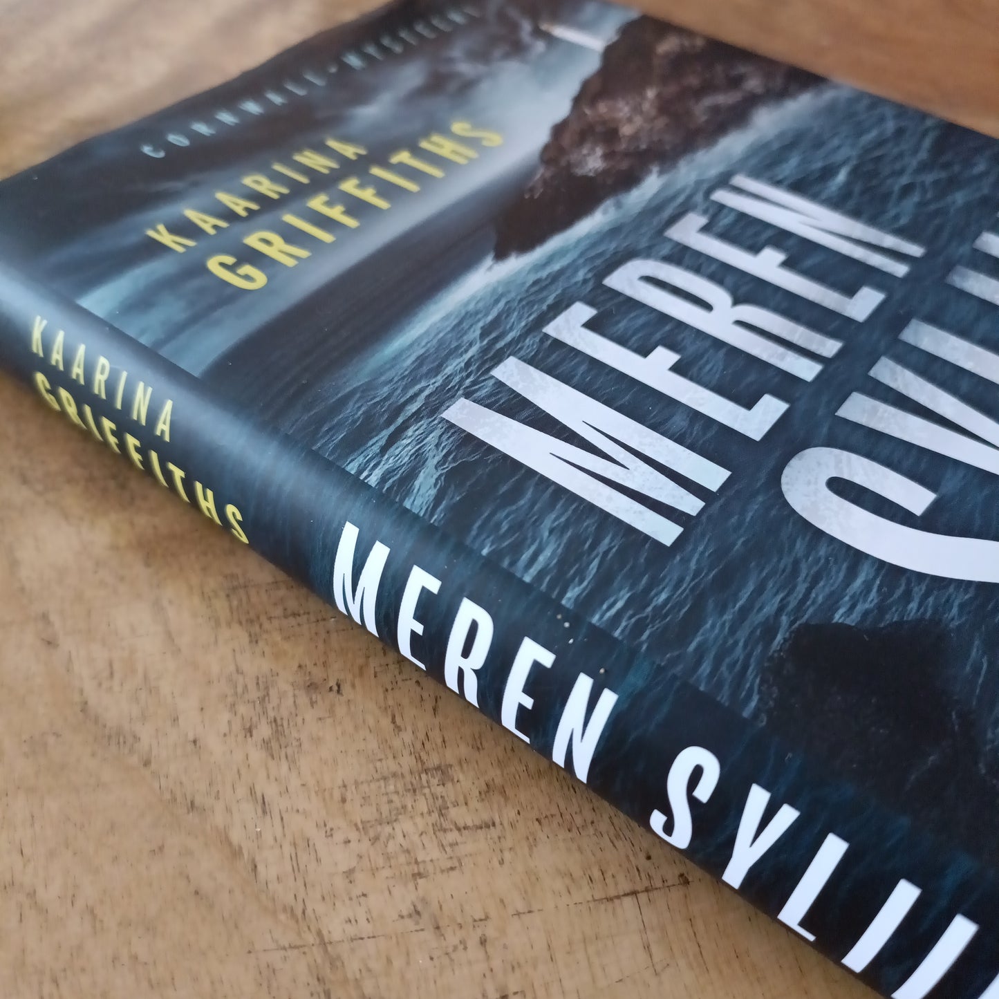 Meren syliin - Kaarina Griffiths