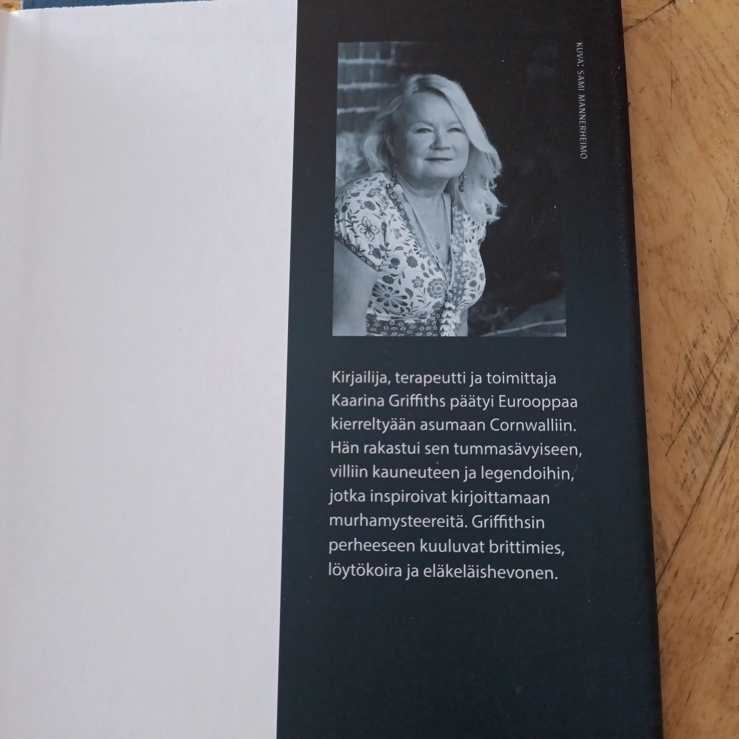 Meren syliin - Kaarina Griffiths