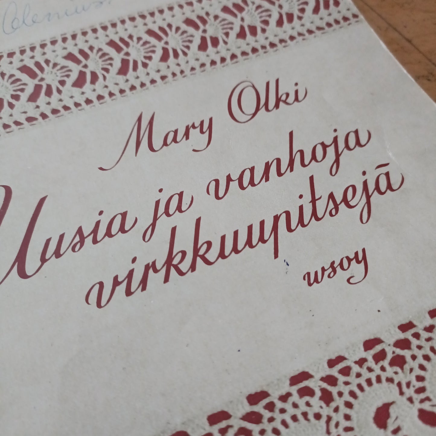 Uusia ja vanhoja virkkuupitsejä *