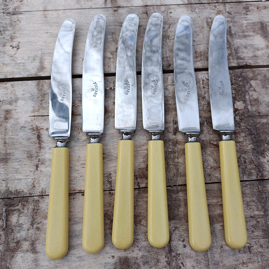 Fiskars R jälkiruokaveitsiä 6 kpl