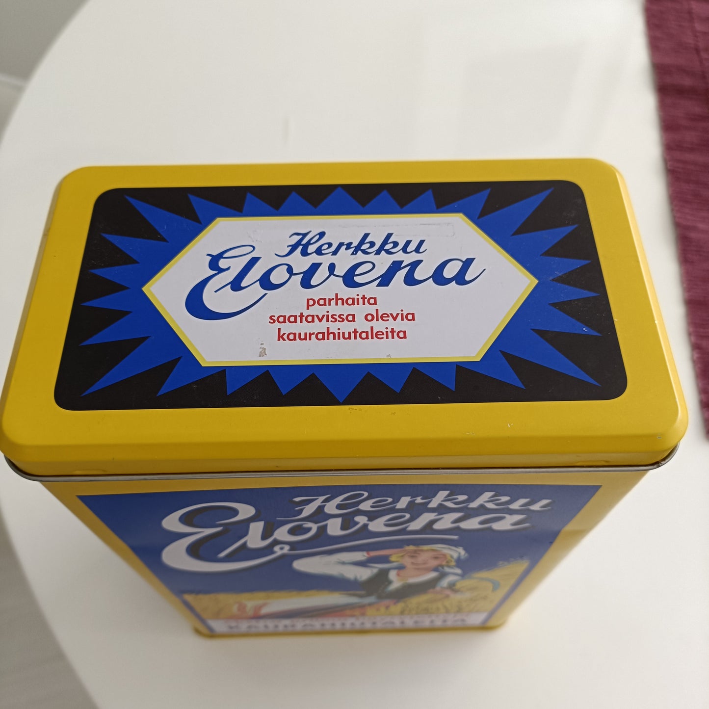 Elovena peltipurkki *