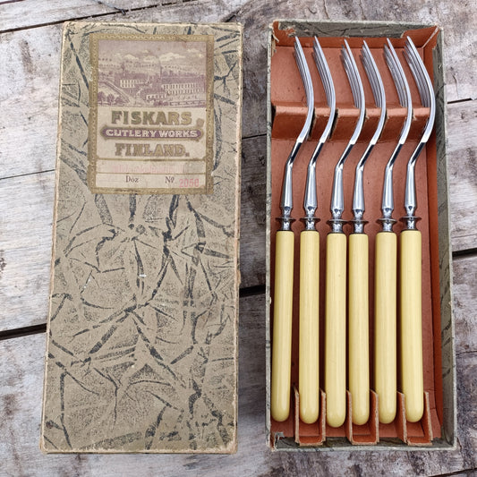 Fiskars jälkiruokahaarukoita 6 kpl