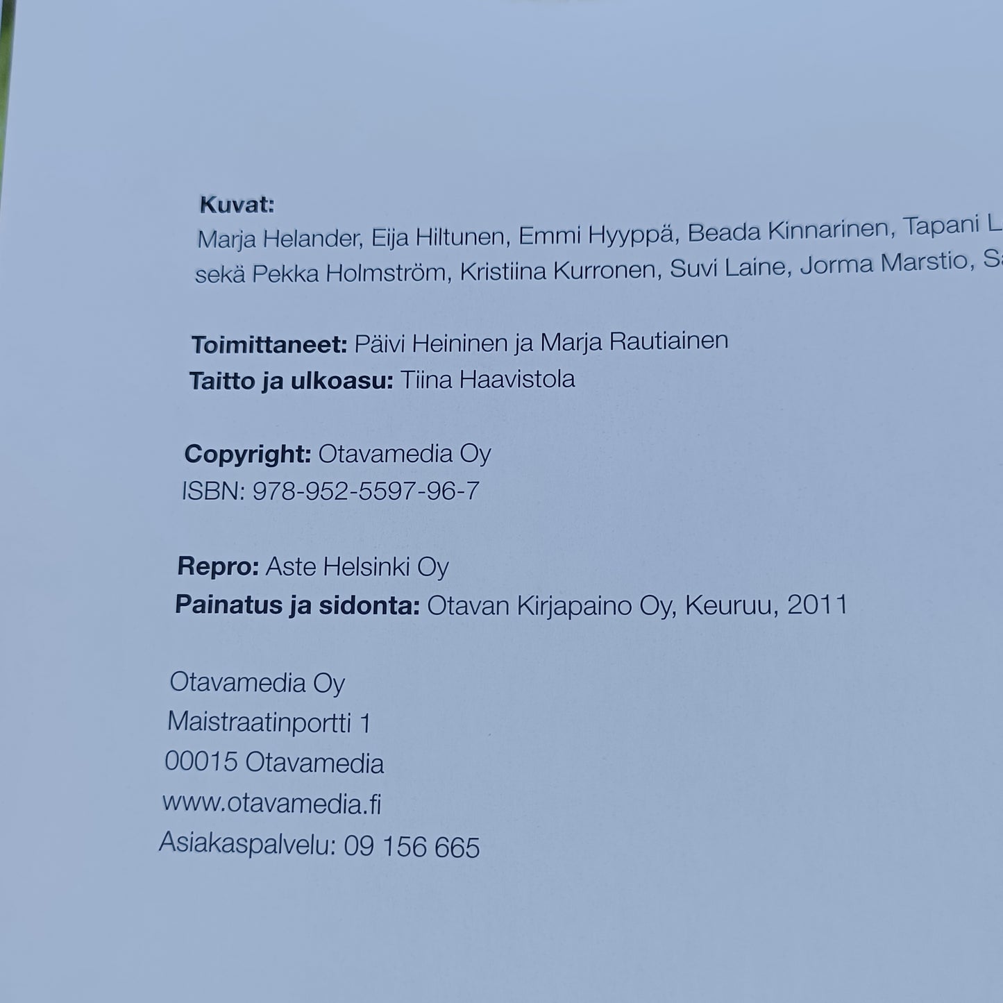 Käsitöiden aarreaitta - Kudonta, neulominen, virkkaus