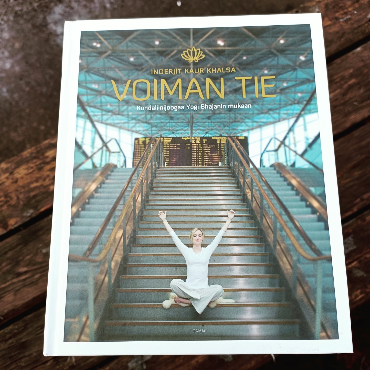 Voiman tie - Kundaliinijoogaa Yogi Bhajanin mukaan