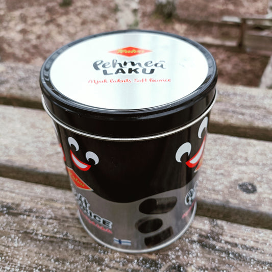 Halva peltinen hopeamusta lakupurkki