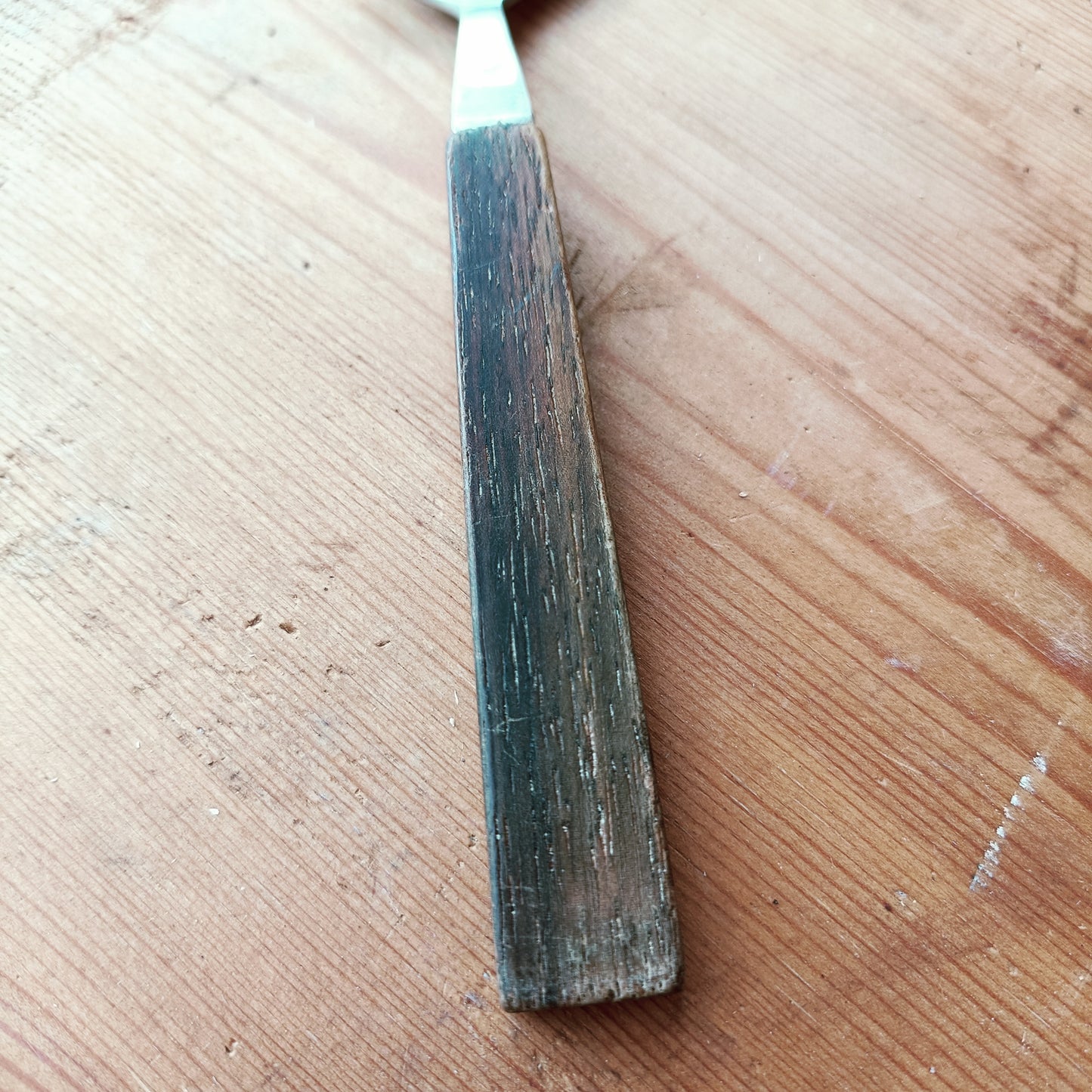 Fiskars Triennale de Luxe jälkiruokalusikka