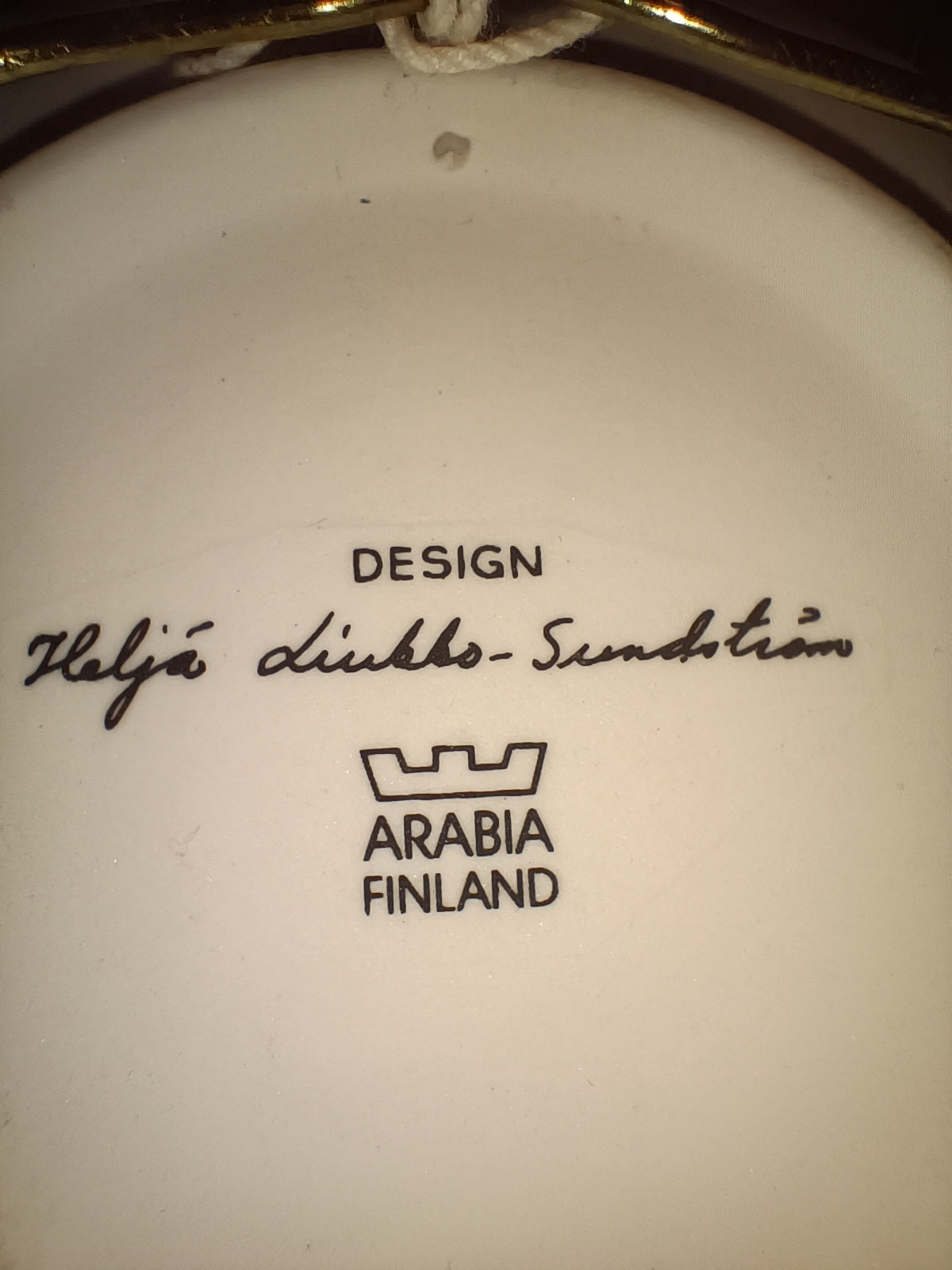 Arabia seinätaulu - Maisemat Viljapelto - Heljä Liukko-Sundström