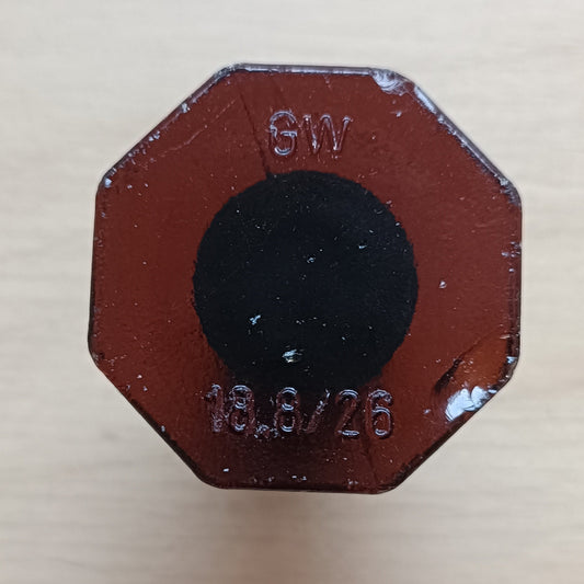 Apteekkipullon lasikorkki GW 18.8/26, ruskea