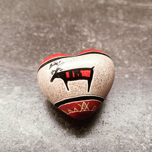 Beige sydänkivi - Voimakivi - Poro