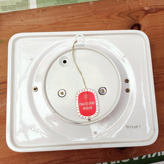 Junghans keraaminen vedettävä seinäkello