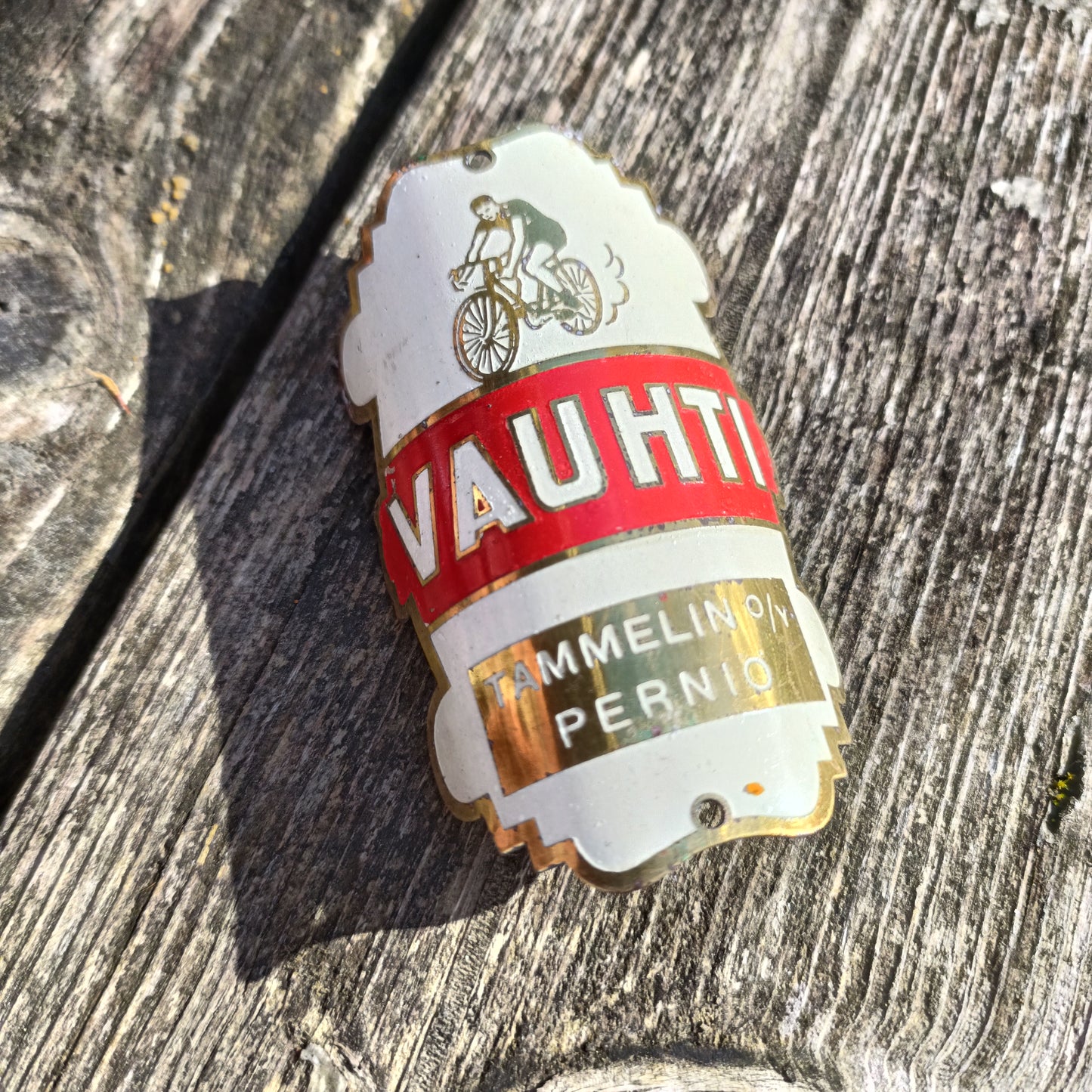 Vauhti - Polkupyörän keulamerkki