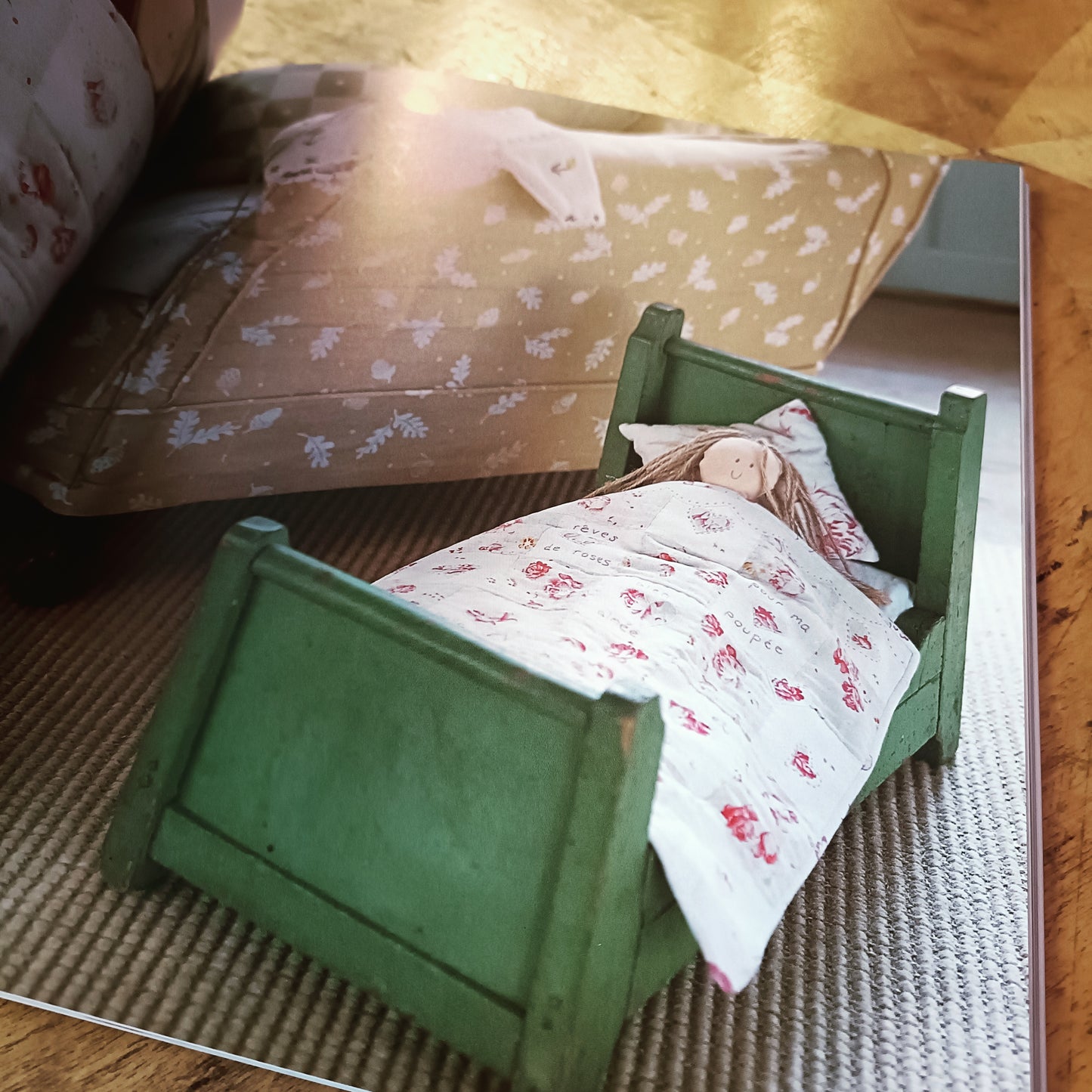 Lapsuusajan aarteet - itsetehtyjä leluja ja lahjoja