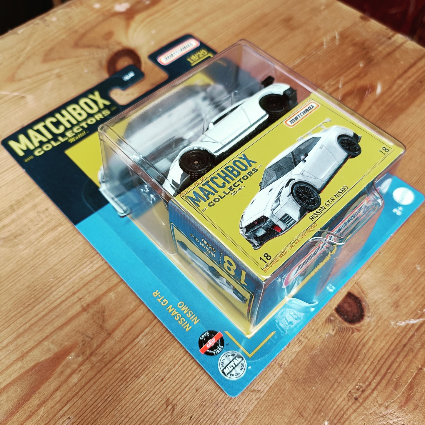 Matchbox Collectors - Nissan GT-R Nismo - 1:64