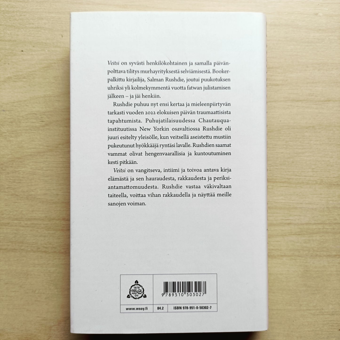 Veitsi - Mietteitä murhayrityksen jälkeen - Salman Rushdie