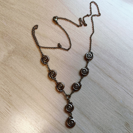 Kalevala Koru Vaskikäärme-kaulakoru - pronssi