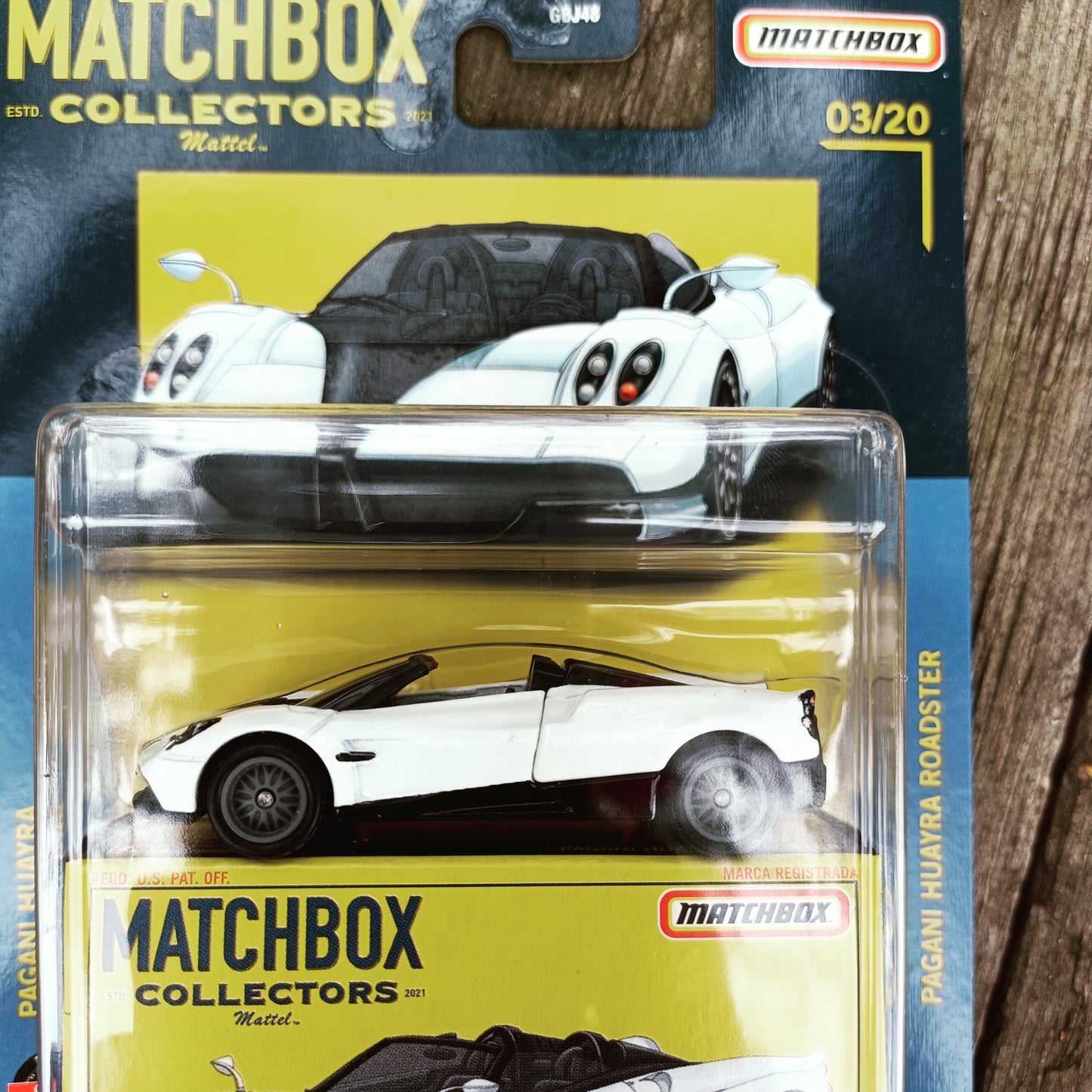 Matchbox Collectors - Pagani Huayra Roadster - 1:64