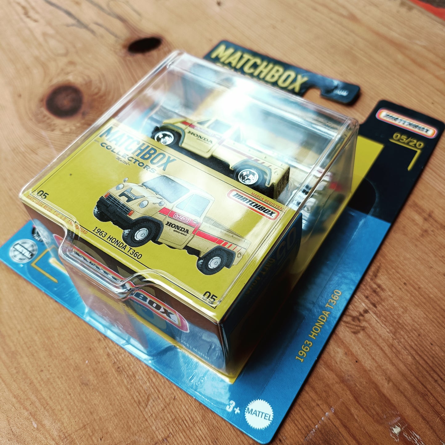 Matchbox Collectors - 1963 Honda T360 - 1:64