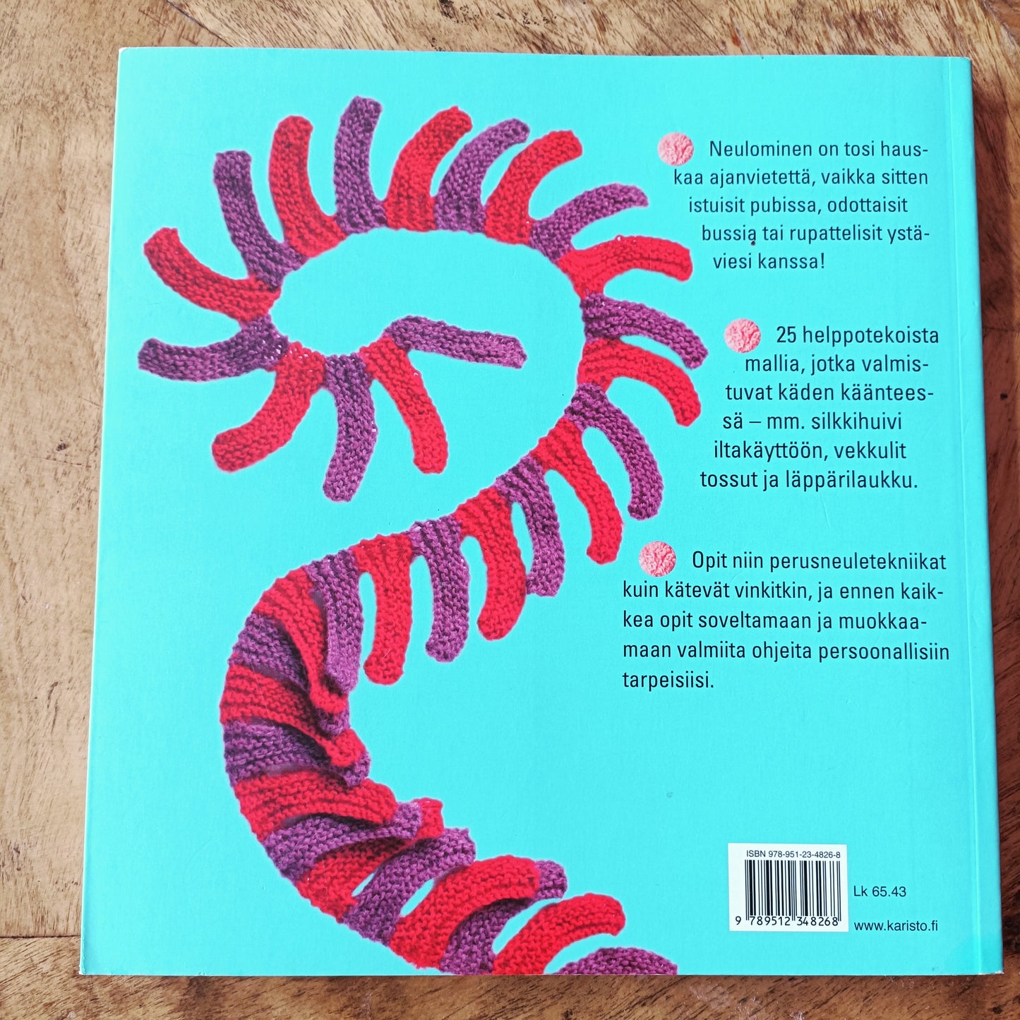 Koukussa neulomiseen