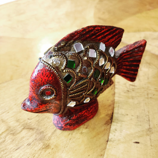 Vintage puinen koristekala