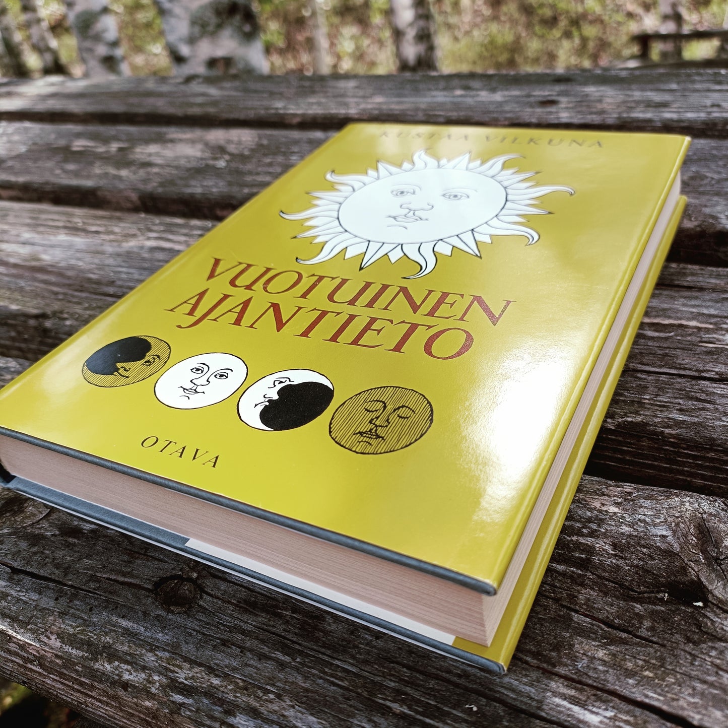 Vuotuinen ajantieto - Kustaa Vilkuna