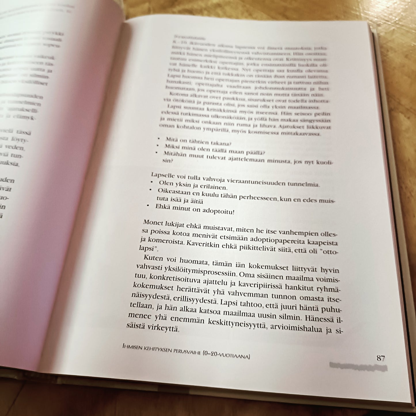 Elämänkaaripsykologia - lapsen kasvusta yksilön henkiseen kehitykseen