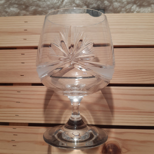 kristallinen konjakkilasi