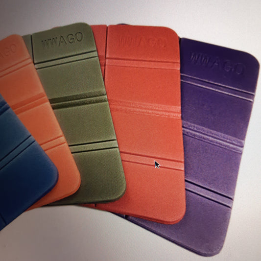 istuinalusta kokoontaittuva matkamalli