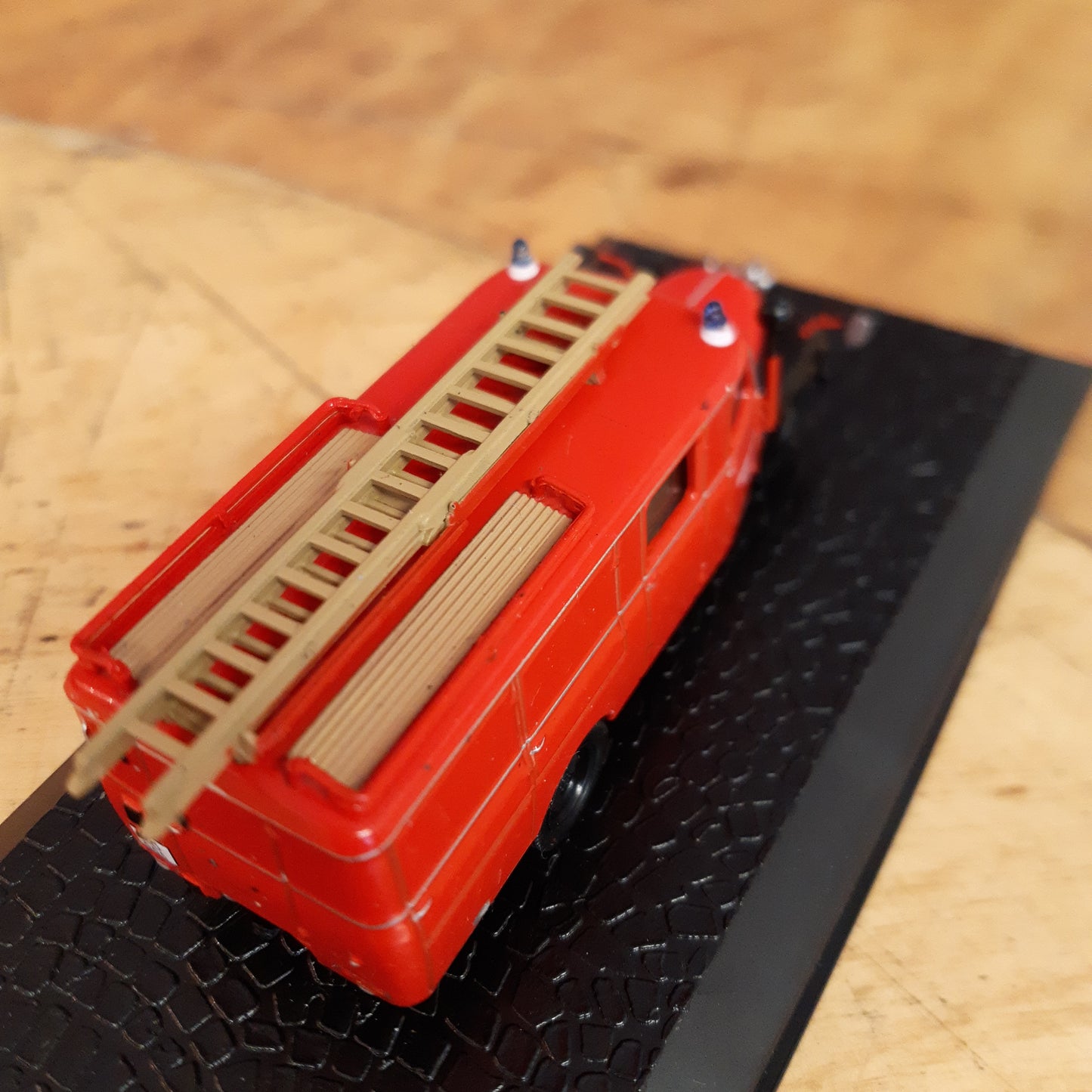 LF 8 Hanomag AL28 paloauto 1:72