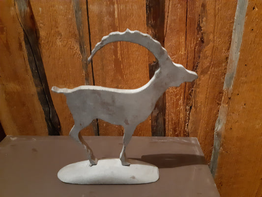 rautainen eläinfiguuri - kauris - taide-esine
