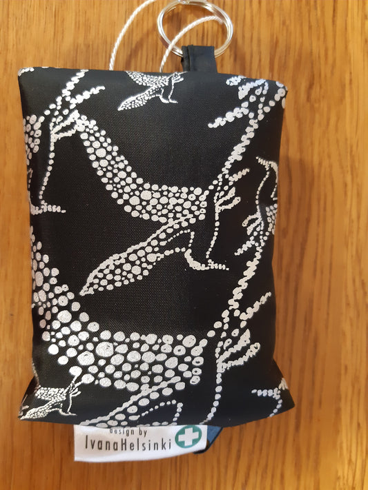 ensiapupussukka tiira