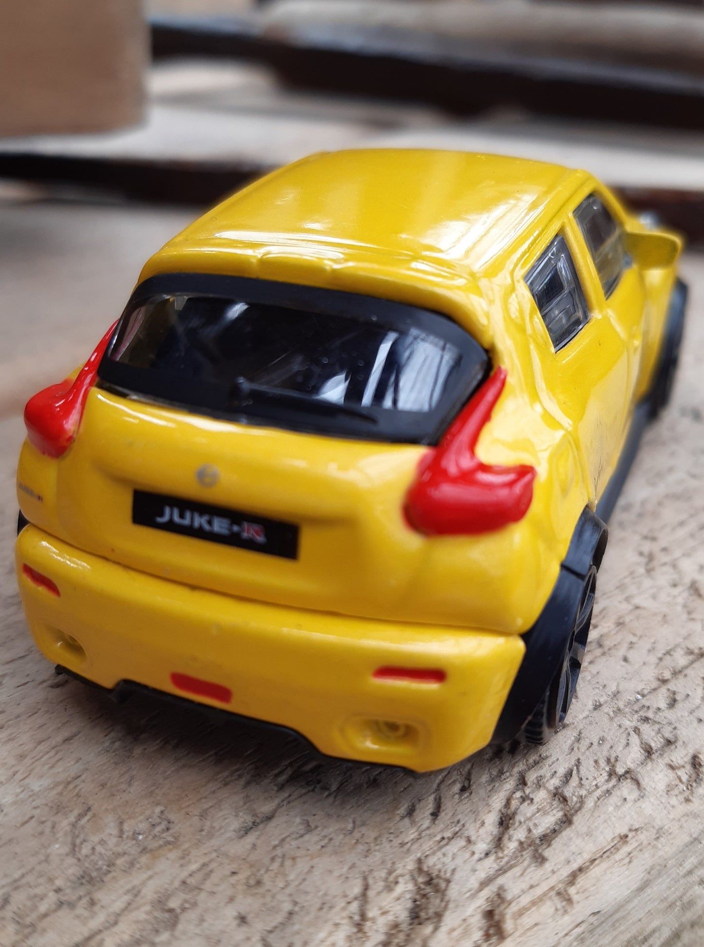nissan juke-r