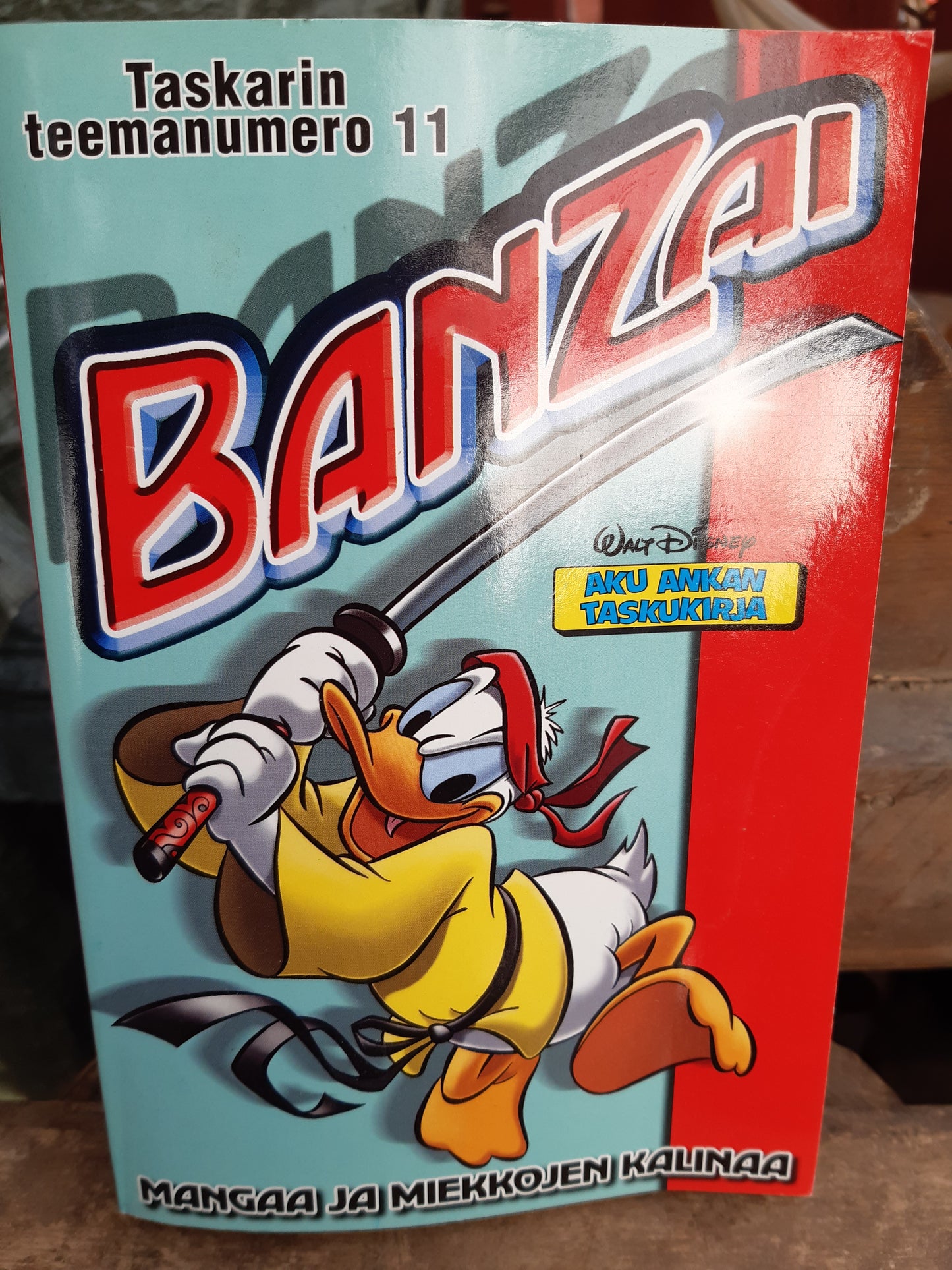 aku ankan taskukirja banzai