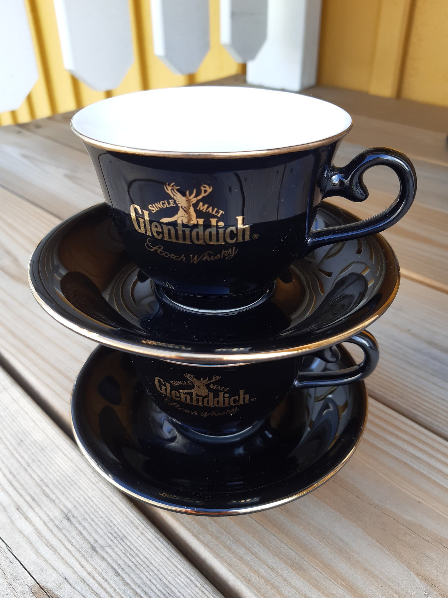 glenfiddich kahvikuppi + aluslautanen