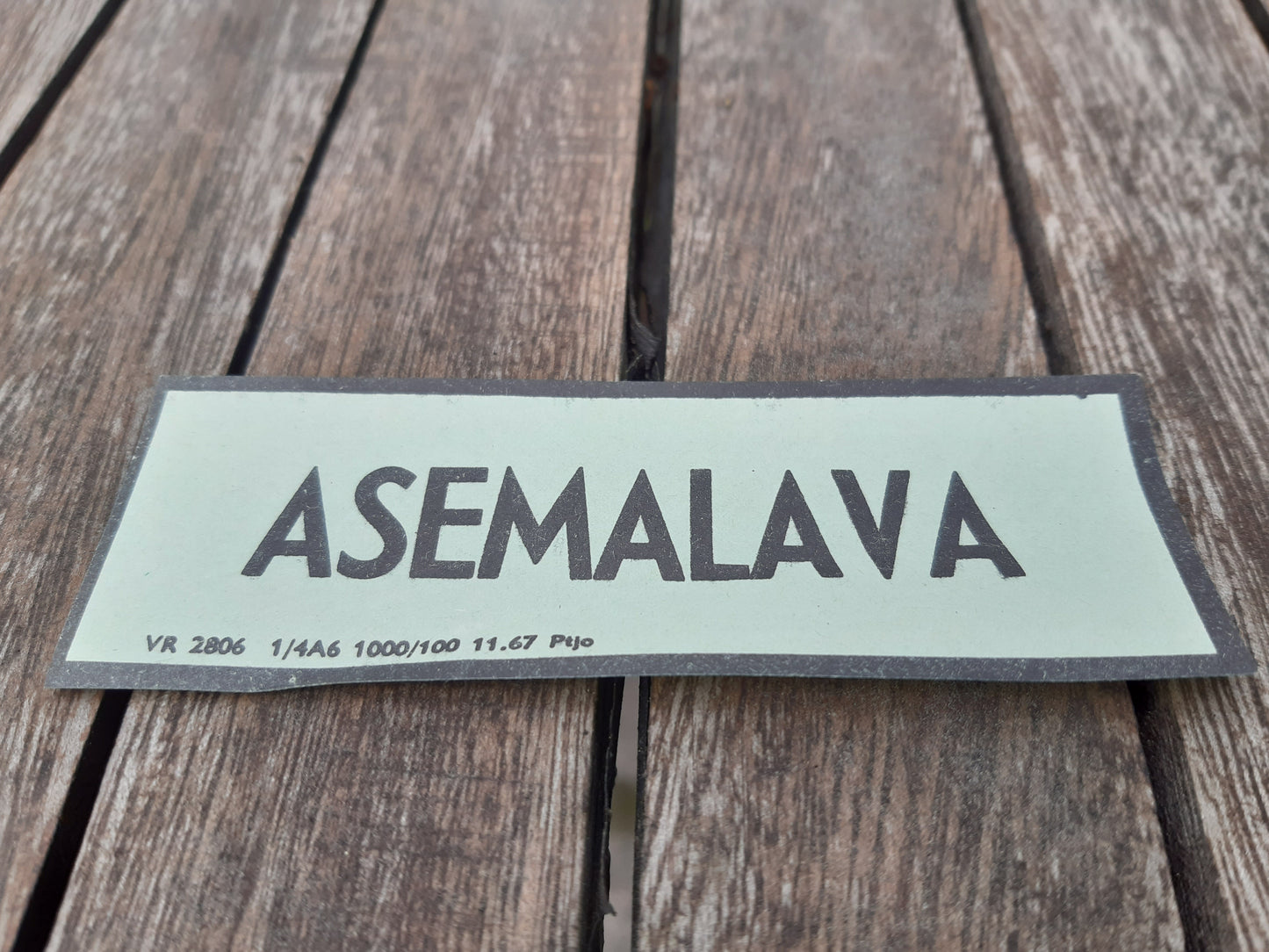 vanha vr:n etiketti - asemalava