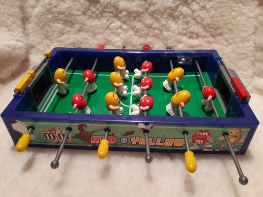 m&m jalkapallopeli