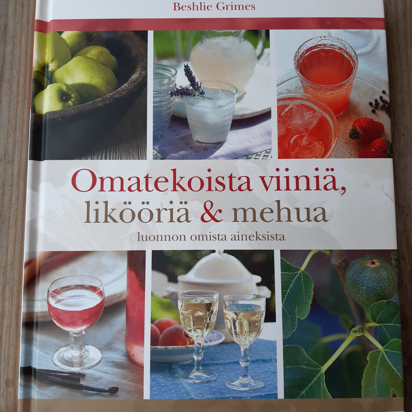 Omatekoista viiniä, likööriä & mehua luonnon omista aineksista