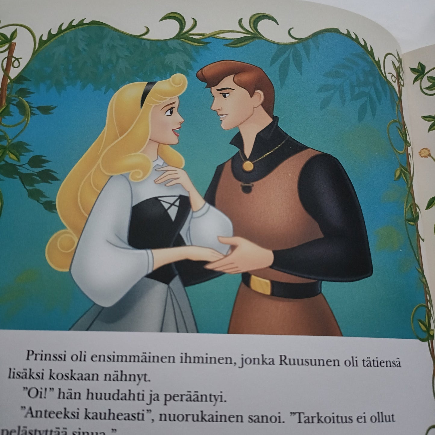 Walt Disney SatuAarteet - Prinsessa Ruusunen