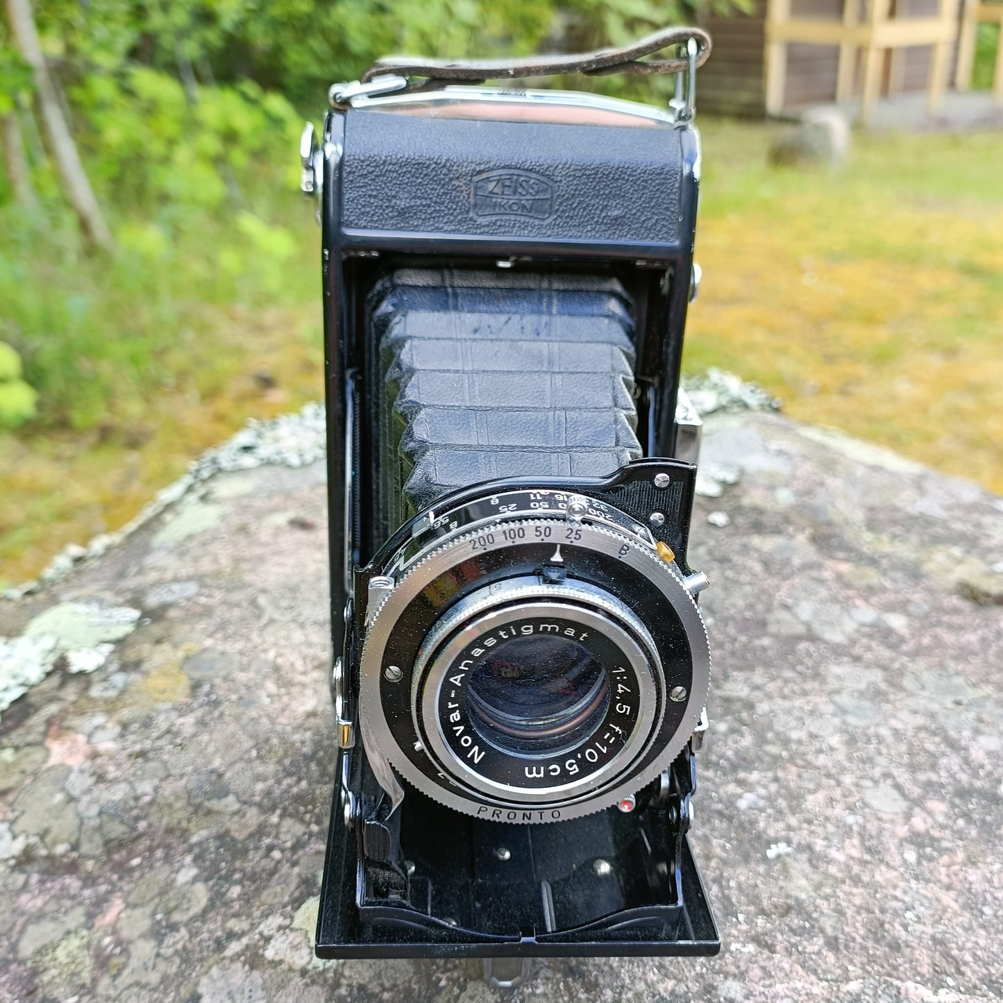 Zeiss Ikon paljekamera