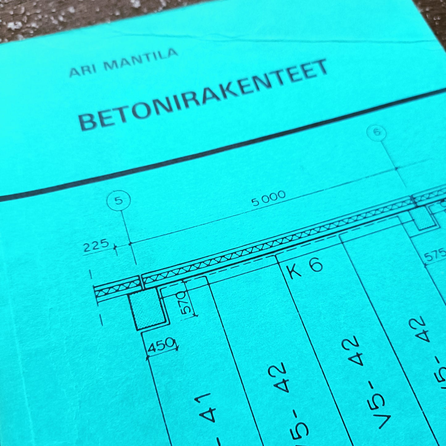 Betonirakenteet - Ari Mantila