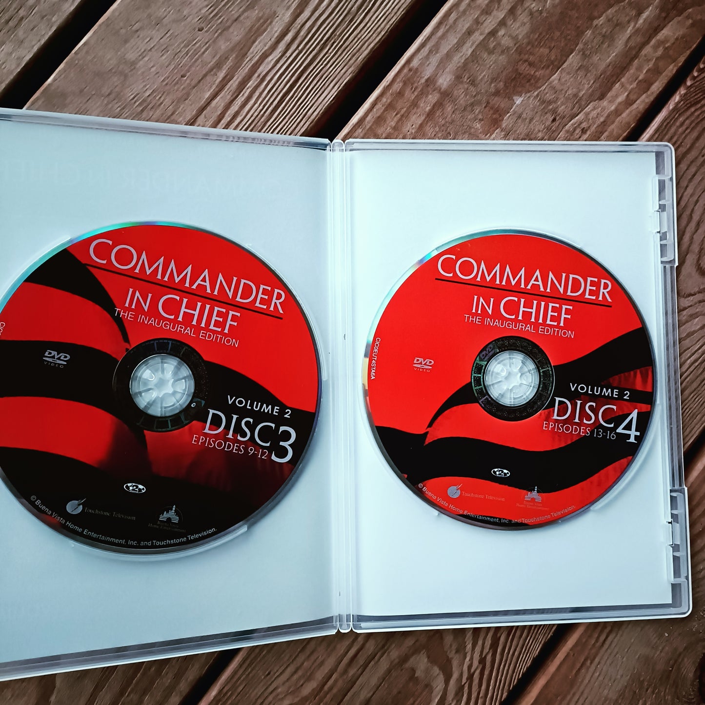 Rouva Presidentti - 1. tuotantokausi - 5 DVD