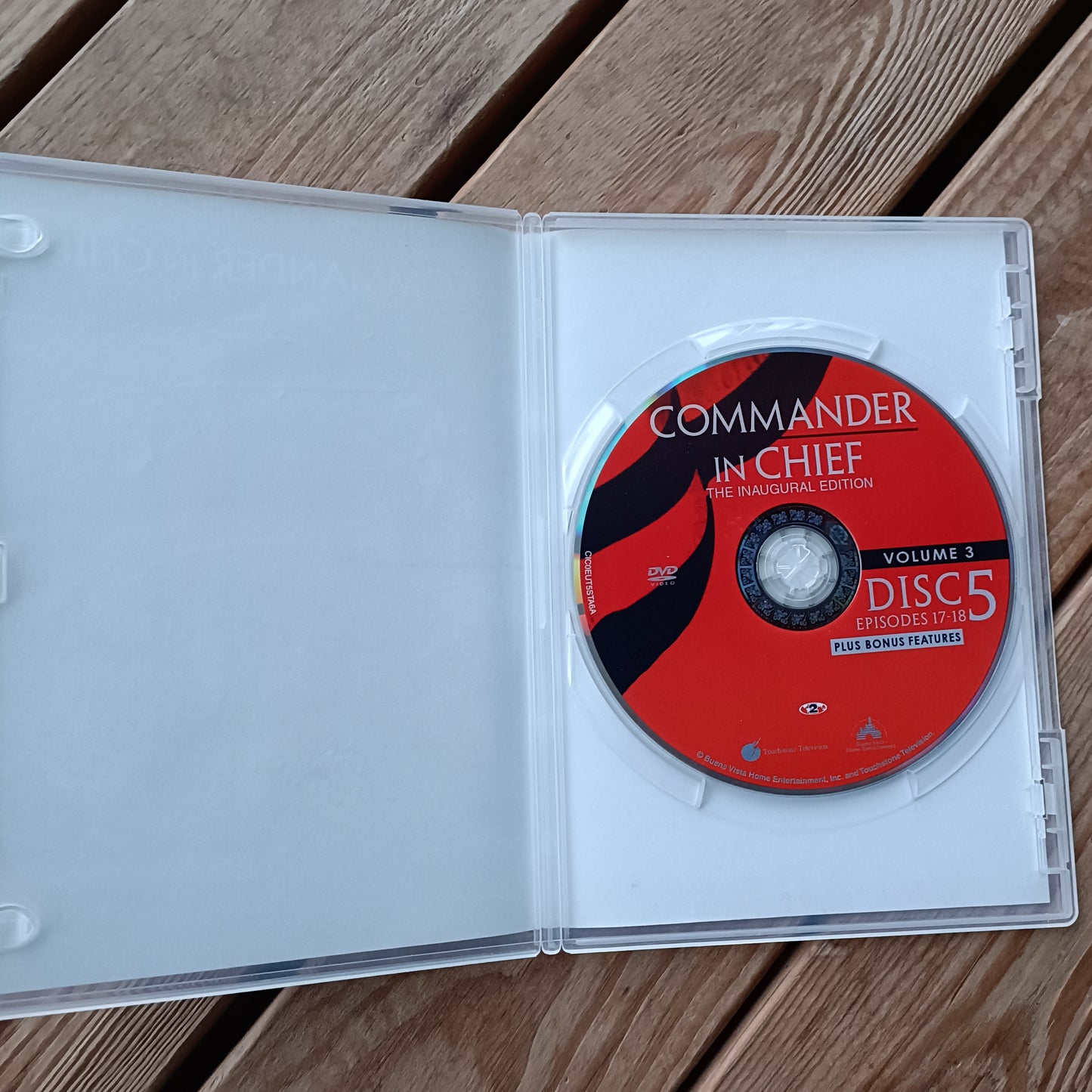 Rouva Presidentti - 1. tuotantokausi - 5 DVD