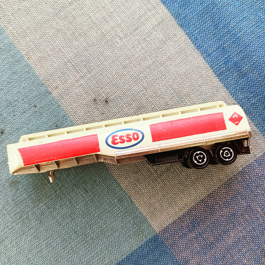 Majorette ESSO perävaunu 1/100