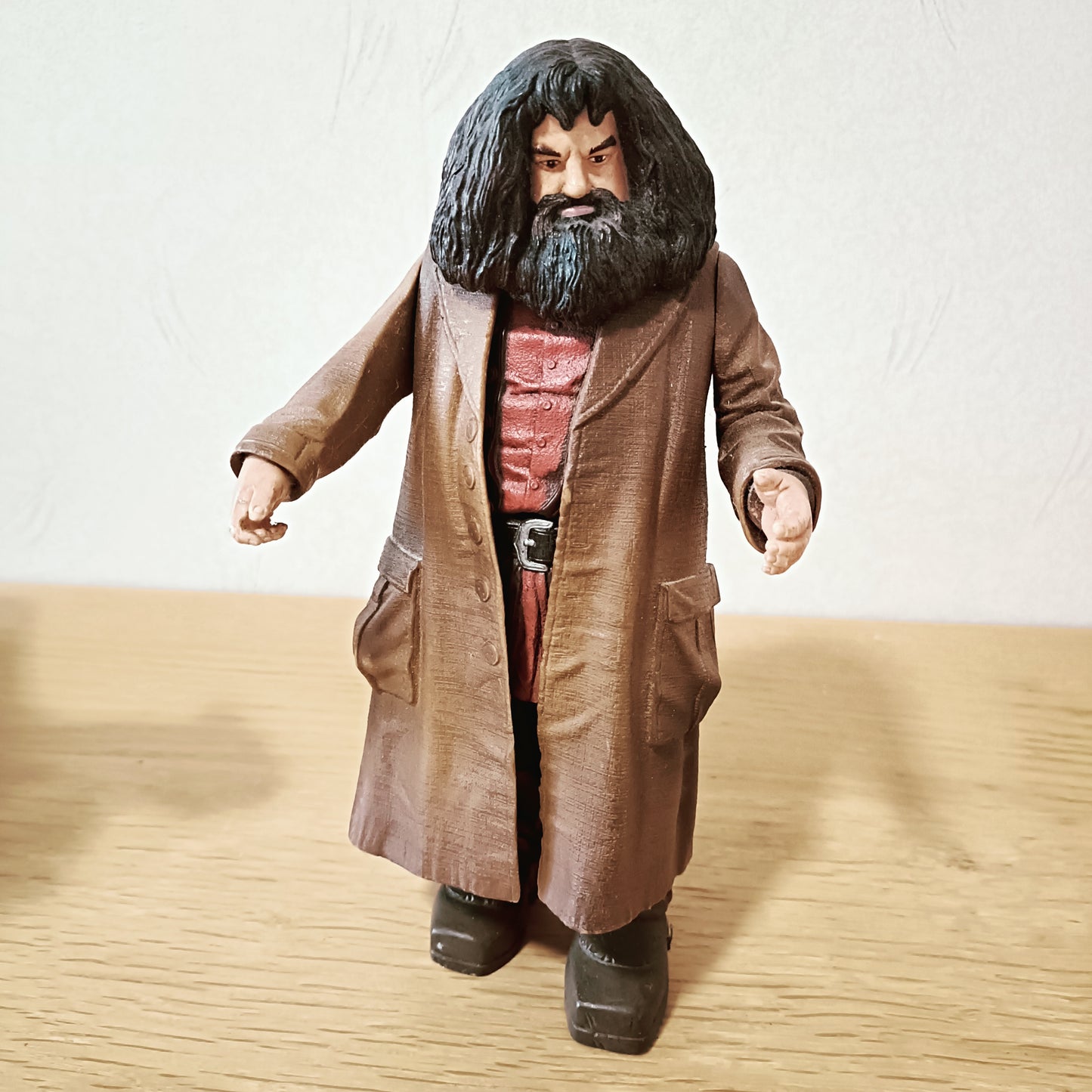 Harry Potter Hagrid-figuuri ja kolmipäinen koira