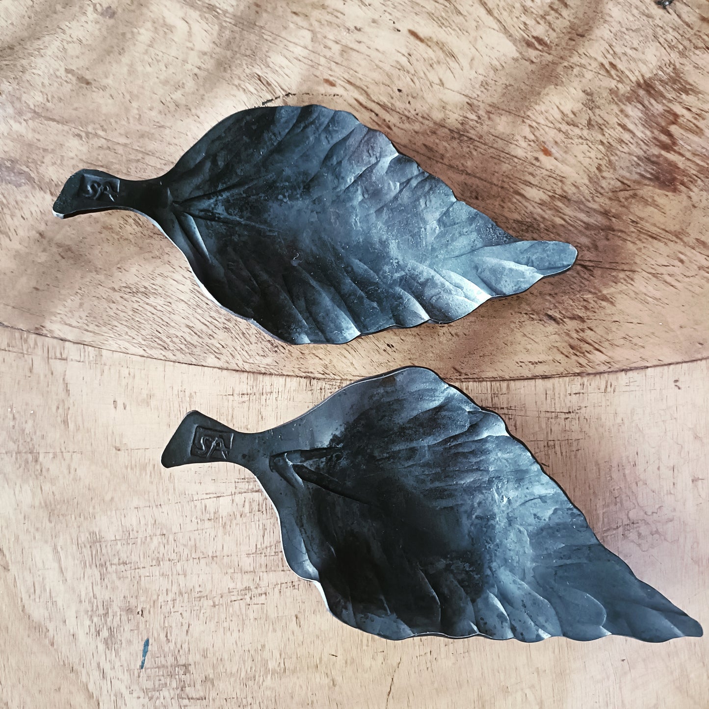 Metalliset lehdet 2 kpl