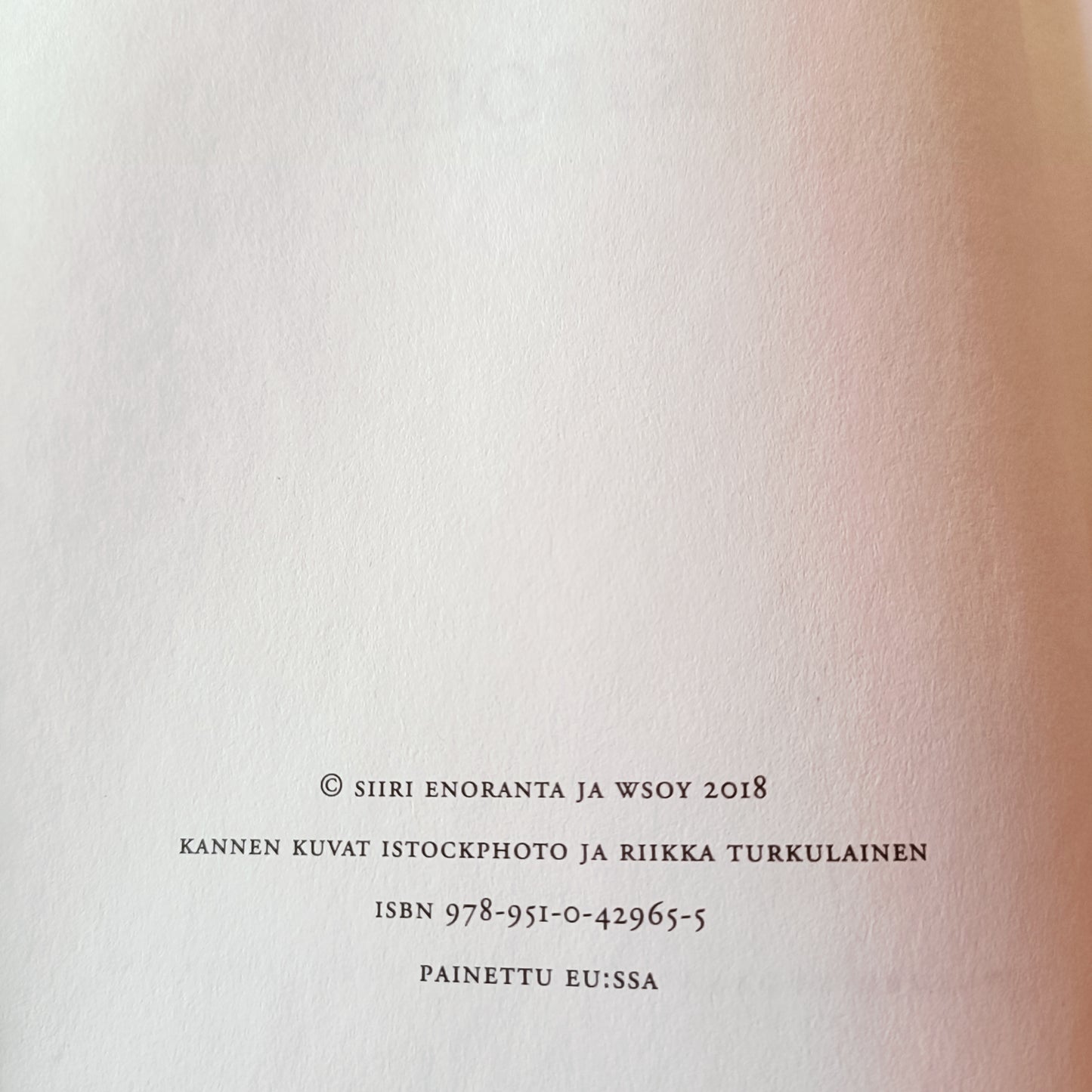 Tuhatkuolevan kirous - Siiri Enoranta