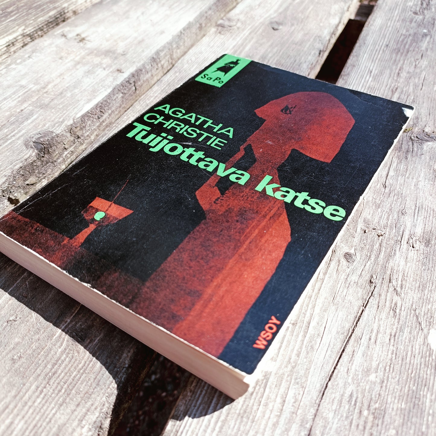 Tuijottava katse - Agatha Christie