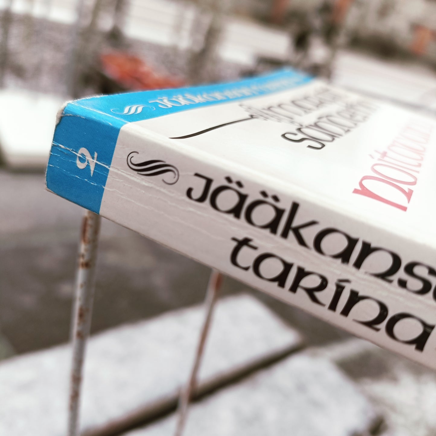 Jääkansan tarina 2 - Noitavaino - Margit Sandemo