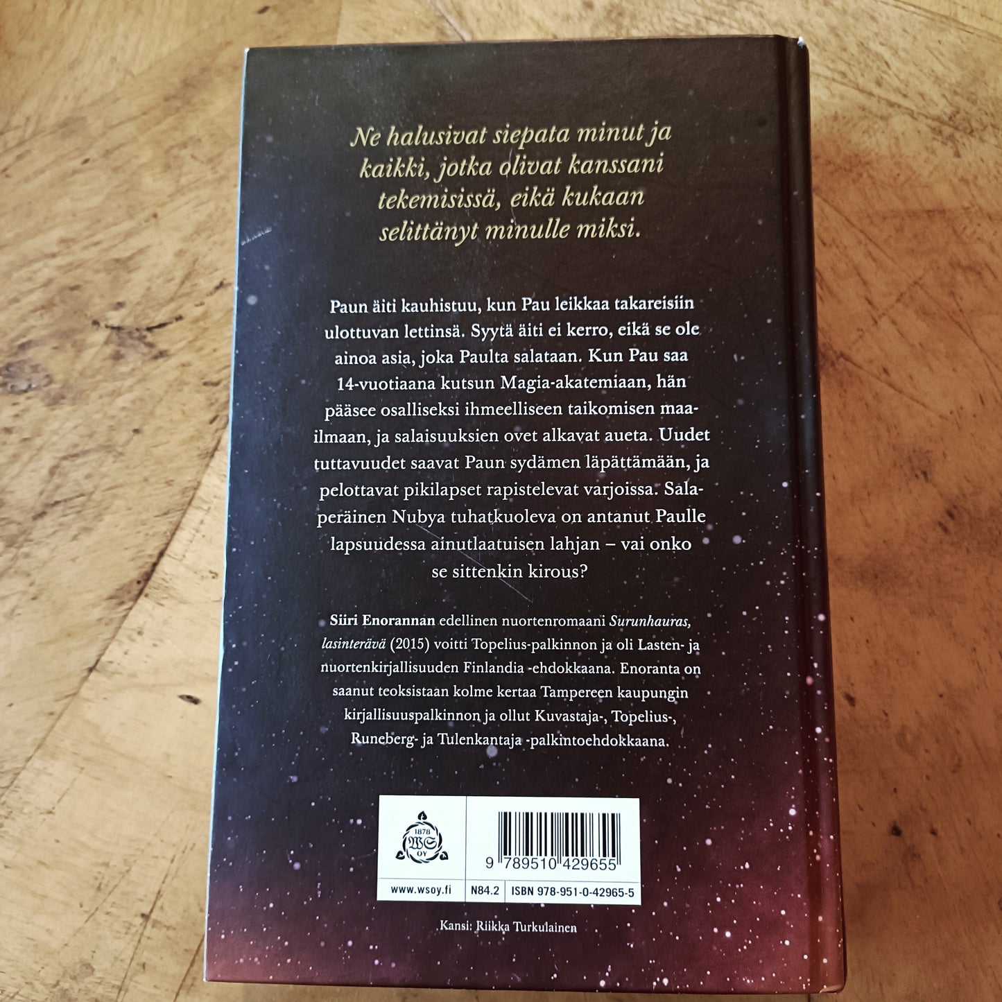 Tuhatkuolevan kirous - Siiri Enoranta