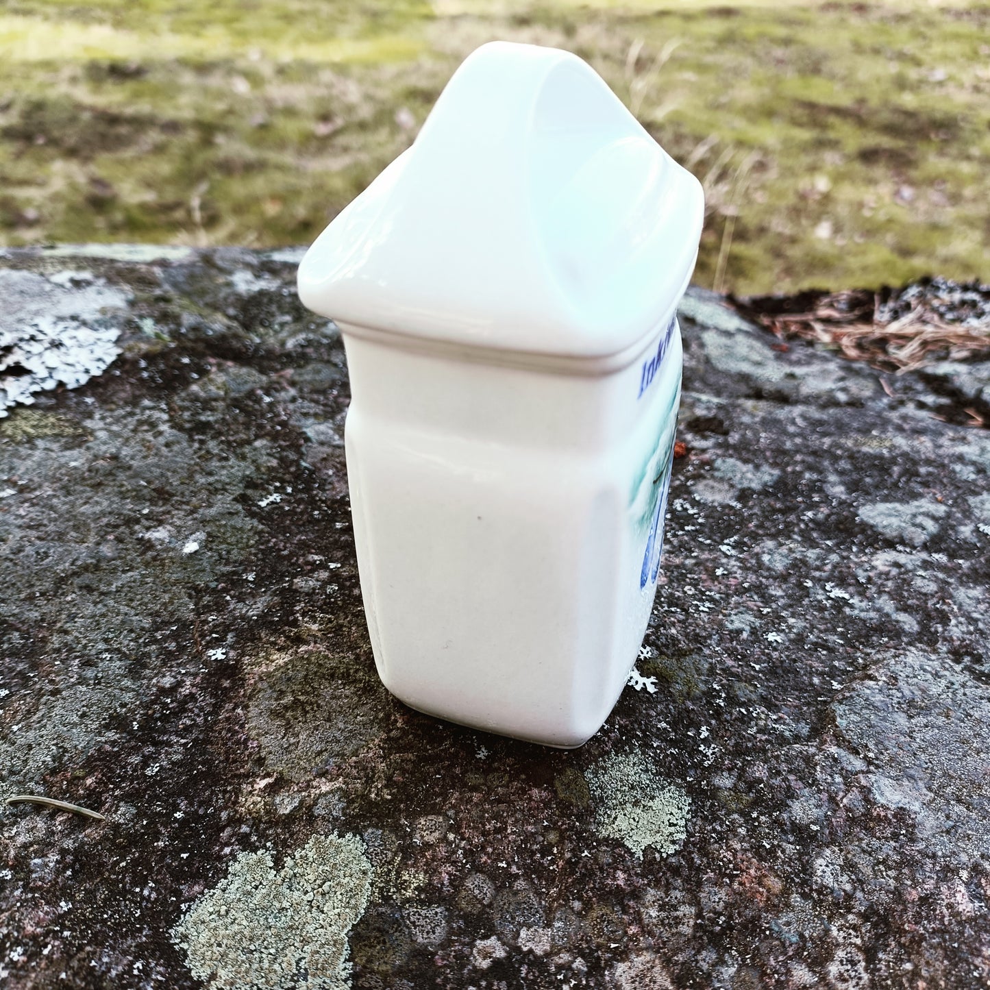 Arabia luumu maustepurkki, inkivääriä